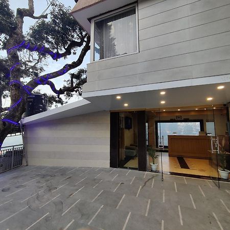 Super Hotel By Perfectstayz Mall Road Mussoorie Exterior foto
