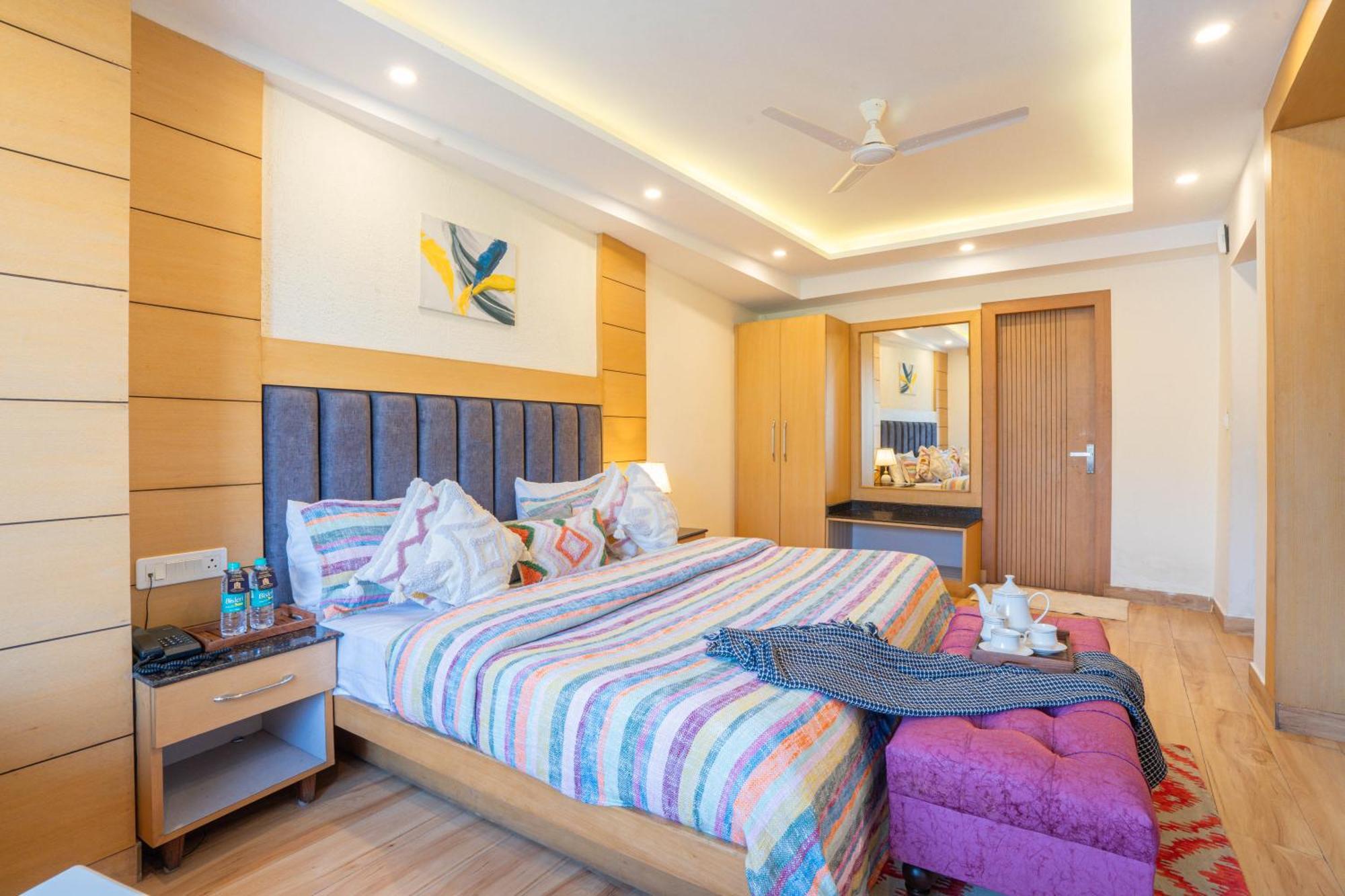 Super Hotel By Perfectstayz Mall Road Mussoorie Exterior foto