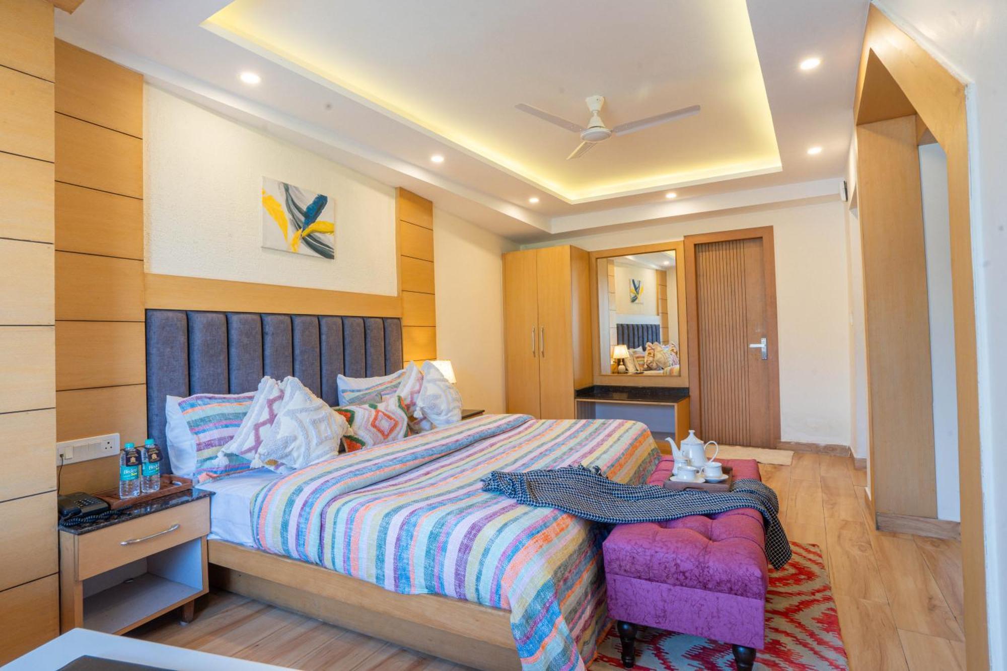Super Hotel By Perfectstayz Mall Road Mussoorie Habitación foto