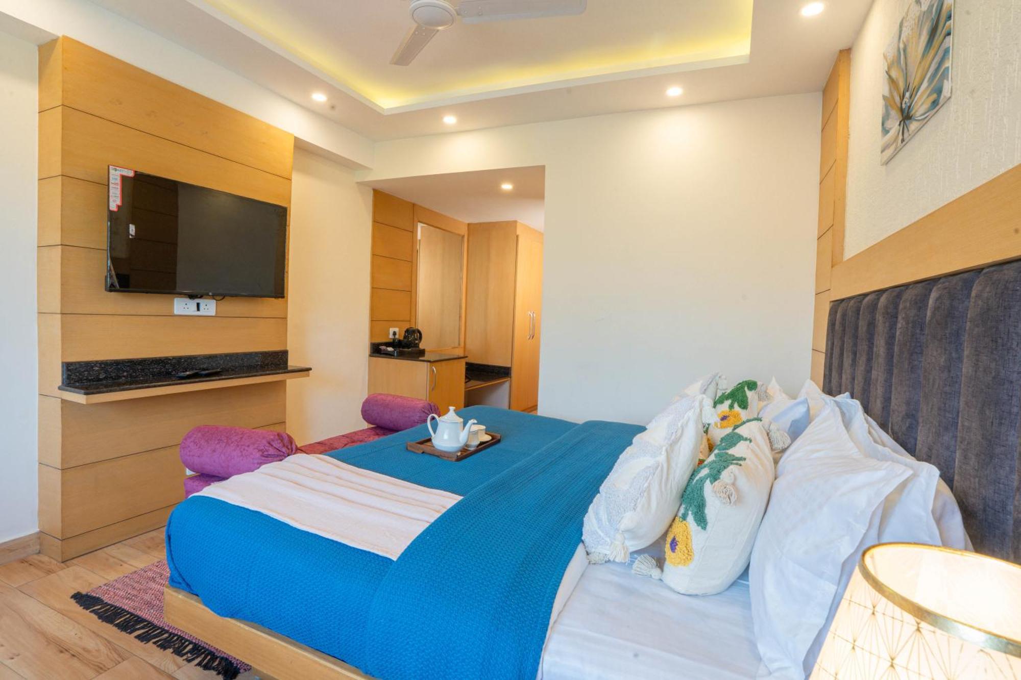 Super Hotel By Perfectstayz Mall Road Mussoorie Habitación foto