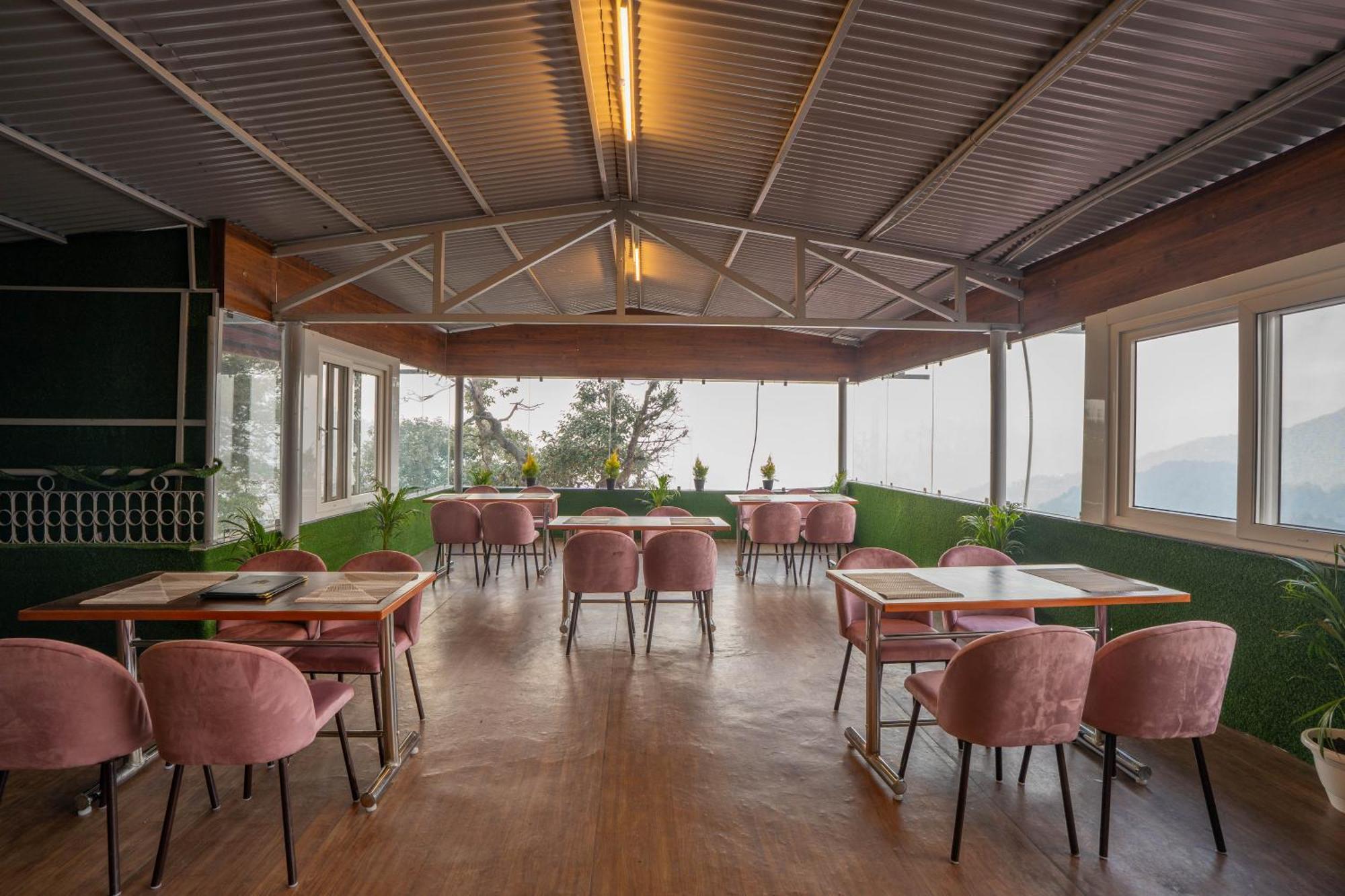 Super Hotel By Perfectstayz Mall Road Mussoorie Exterior foto